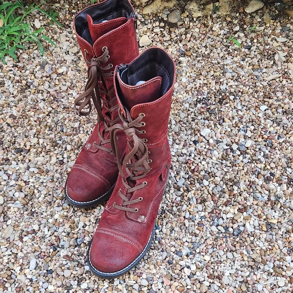 TAOS Tall Crave Red Suede Lace Up Side Zip Boots Women's  US 8 - 8.5 / EU 39 Tag